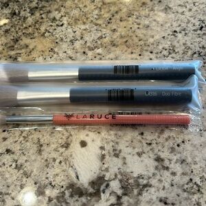 Laruce Premium Cosmetic brush bundle - qty 3